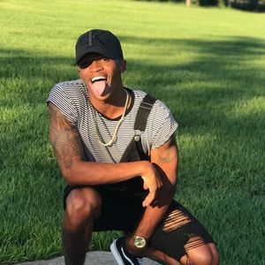 Meet your Posher, Devon